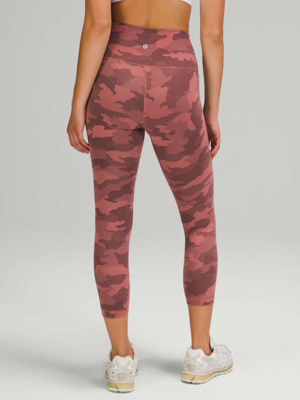 Lululemon Camo Brier Rose Wunder Train High-Rise Crop Leggings 6 8802